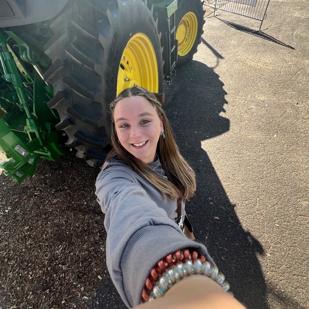 Meet your Posher, Katie